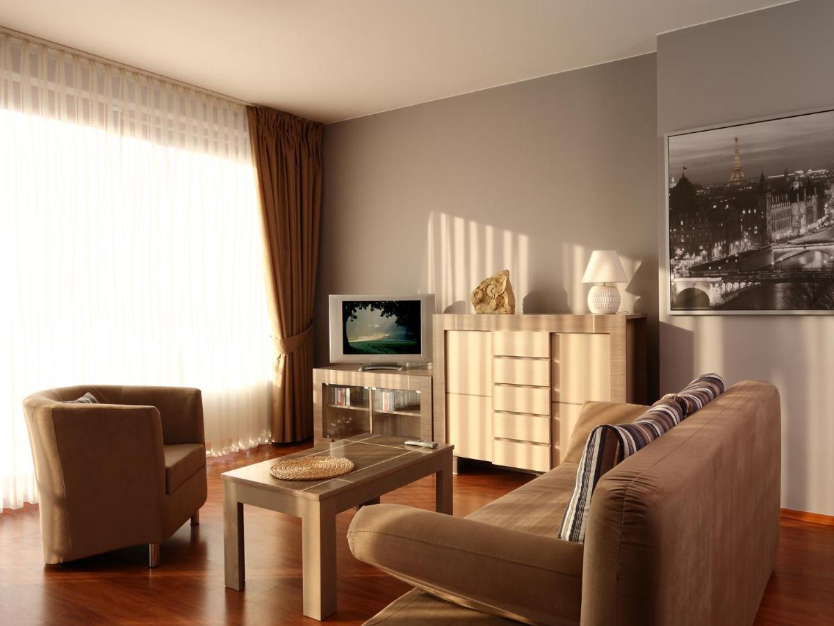Apartamenty Zlota Nic Opole Cameră foto